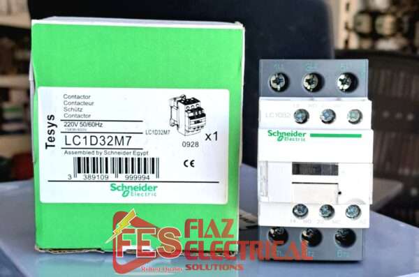 SCHNEIDER ELECTRIC LC1D32M7 IEC Magnetic Contactor,220V Coil,32A