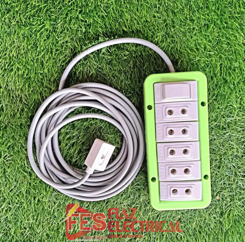 Piano Extension Lead with 5 Meter Wire 30/76 ( 5-socket $ 1-Button)