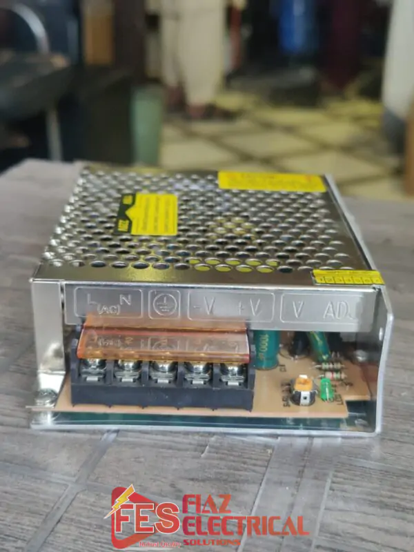 Power Supply (12 volt , 3.0 Amp)